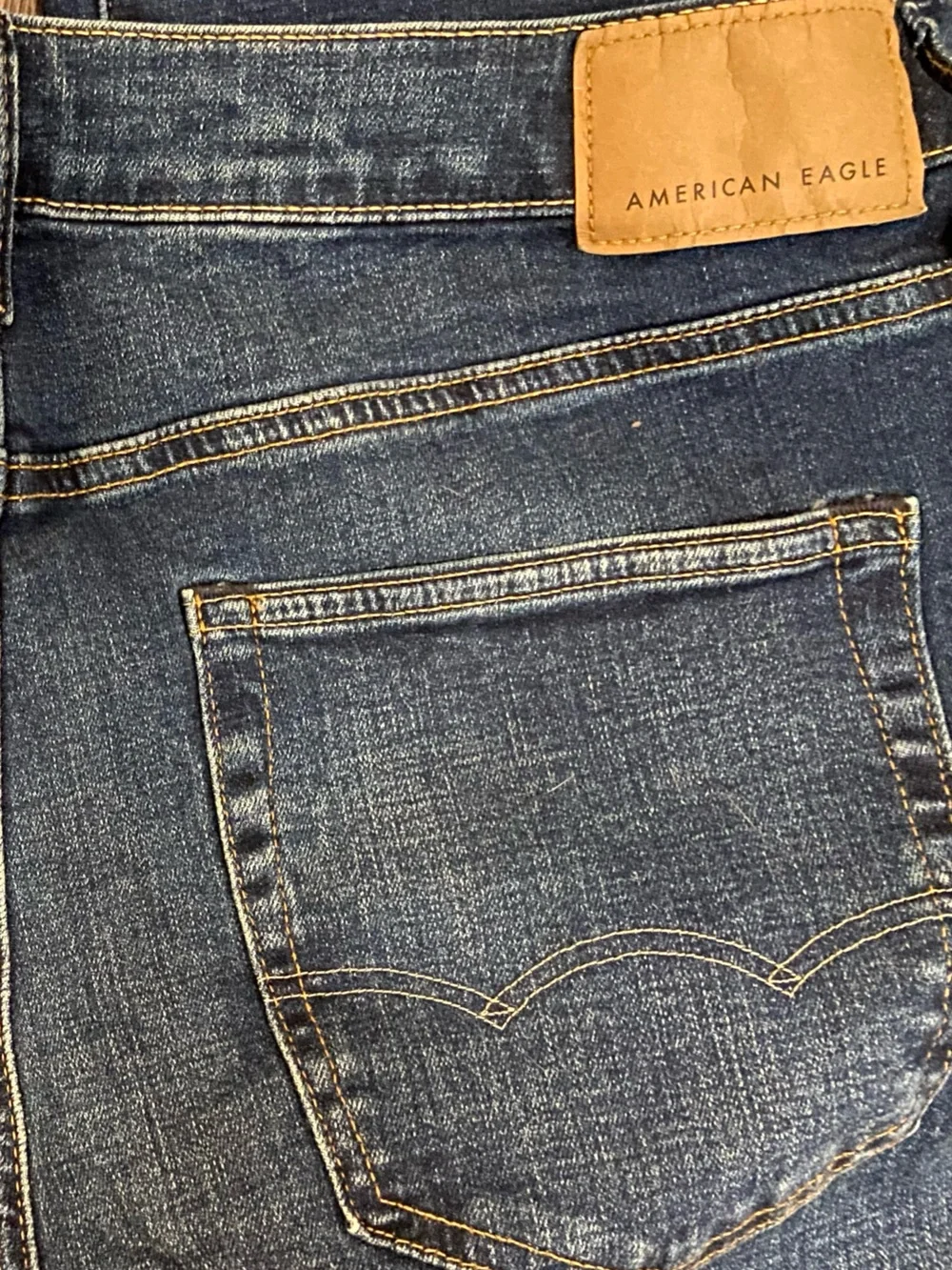 NWT American Eagle Men’s Bootcut Jeans, Size 33x32 - Picture 7 of 7